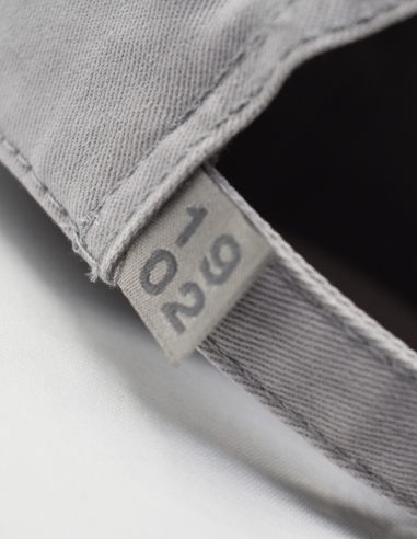 Gorra Oficial Real Madrid Nº33 – Just Grey – Talla Adulto